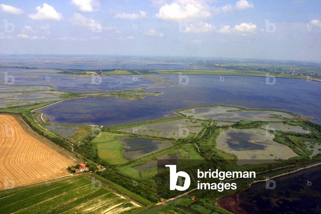 12/07/2003, view of the lagoon north of Venice.