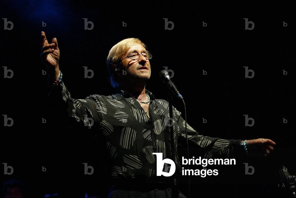 Portrait of the Italian singer Lucio Dalla. Summer 2004.- Photo Campanini