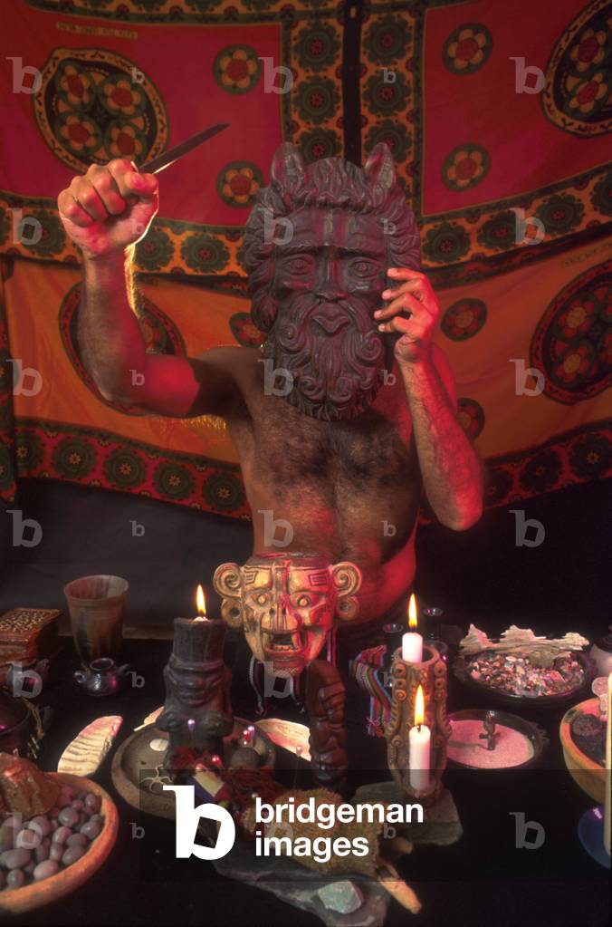 Rituel satanique à Rome. 2004.