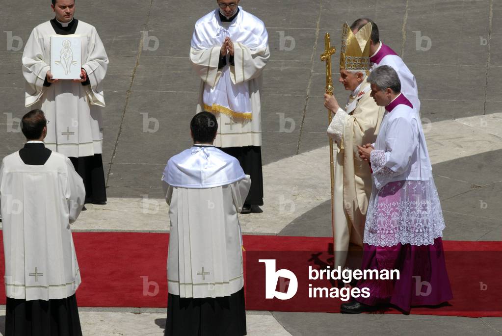 Ceremonie de beatification du Pape Jean-Paul II (Giovanni Paolo 2 ; Jean Paul): Jean Paul II proclame bienheureux par Benoit XVI a Rome (place Saint-Pierre) le 1er mai 2011. 01/05/2011 Roma Cerimonia di Beatificazione di Giovanni Paolo II in piazza San Pietro , nella foto Benedetto XVI