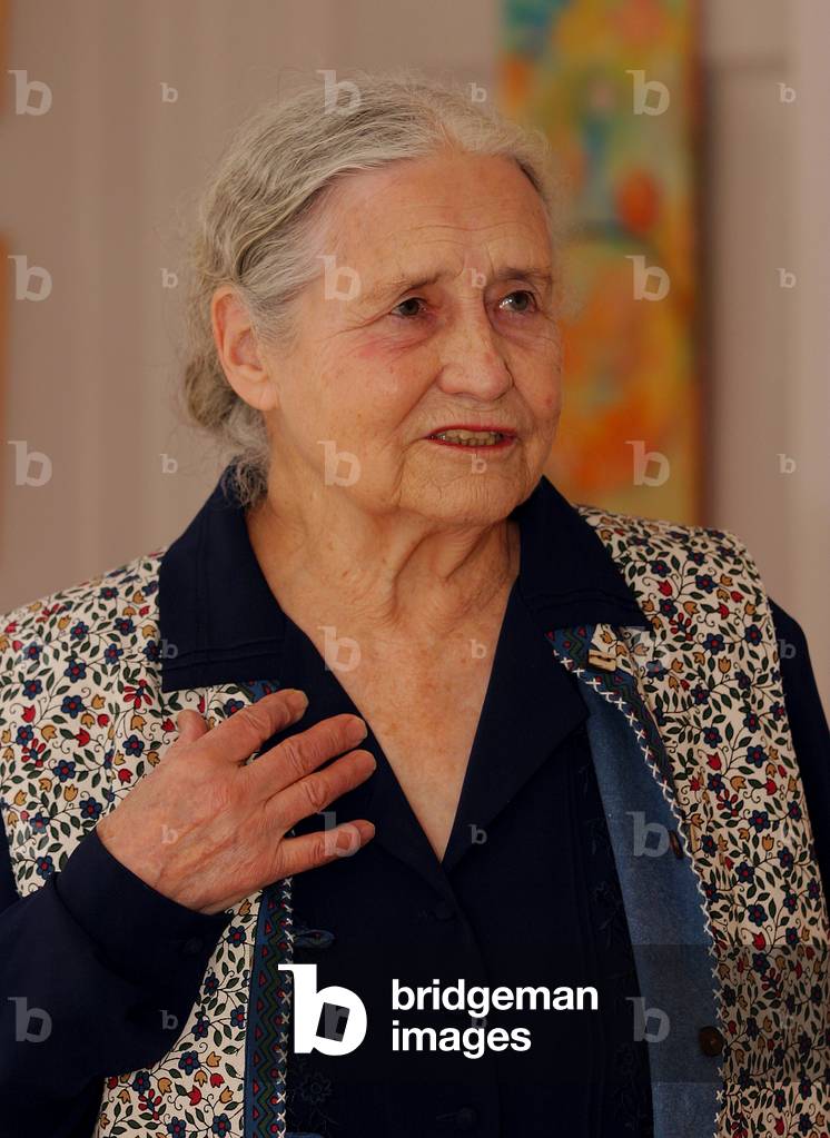 Doris Lessing being interviewed