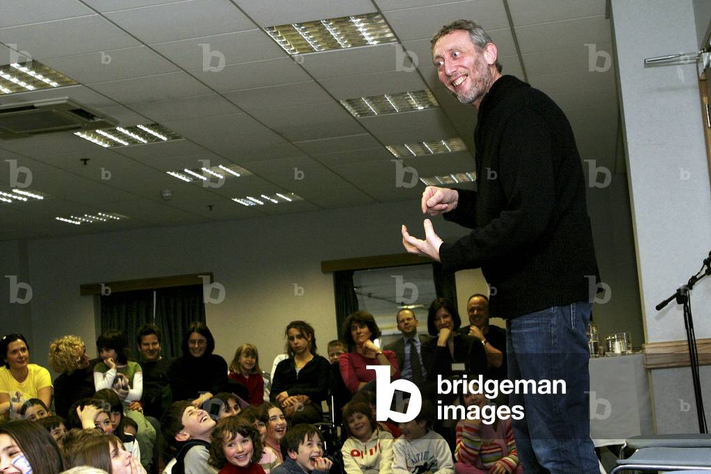 Michael Rosen, English children's poet - speaking to an audience of children at Jewish Book Week, Royal National Hotel. 6 March 2005.