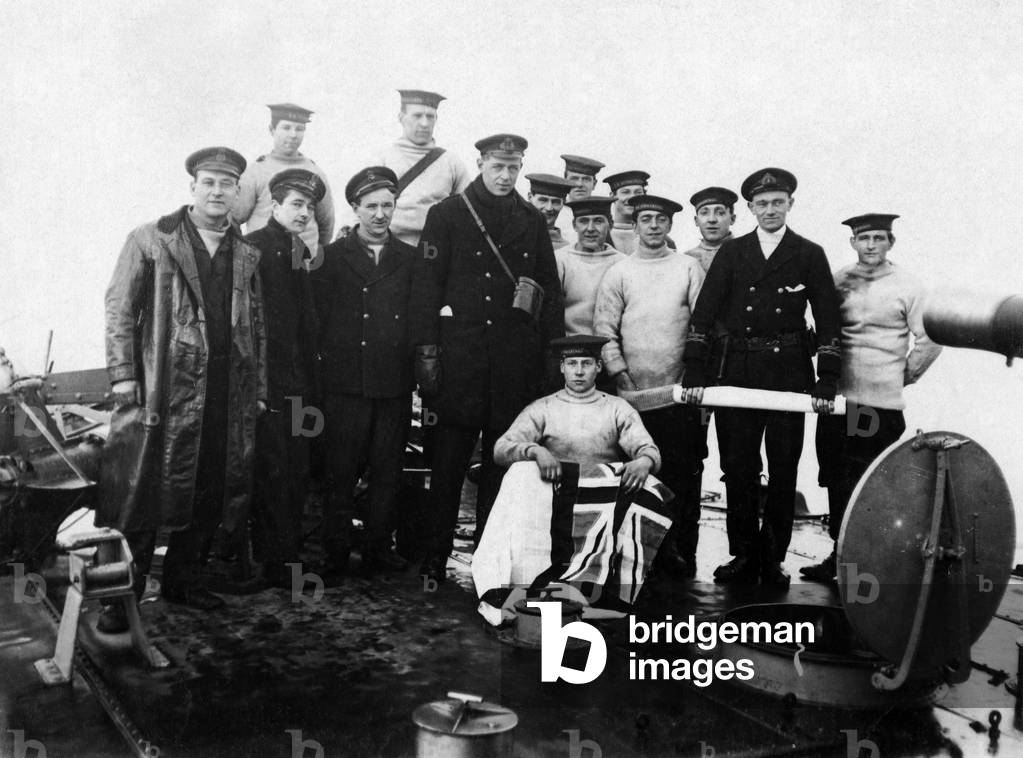 Official photograph taken on the British Western Front, 1917-1918 (b/w photo)