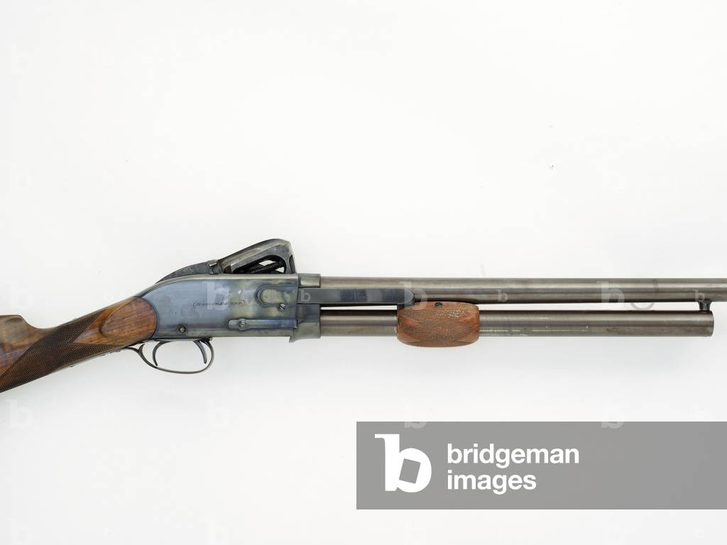 Centrefire pump-action magazine shotgun, c.1885 (photo)