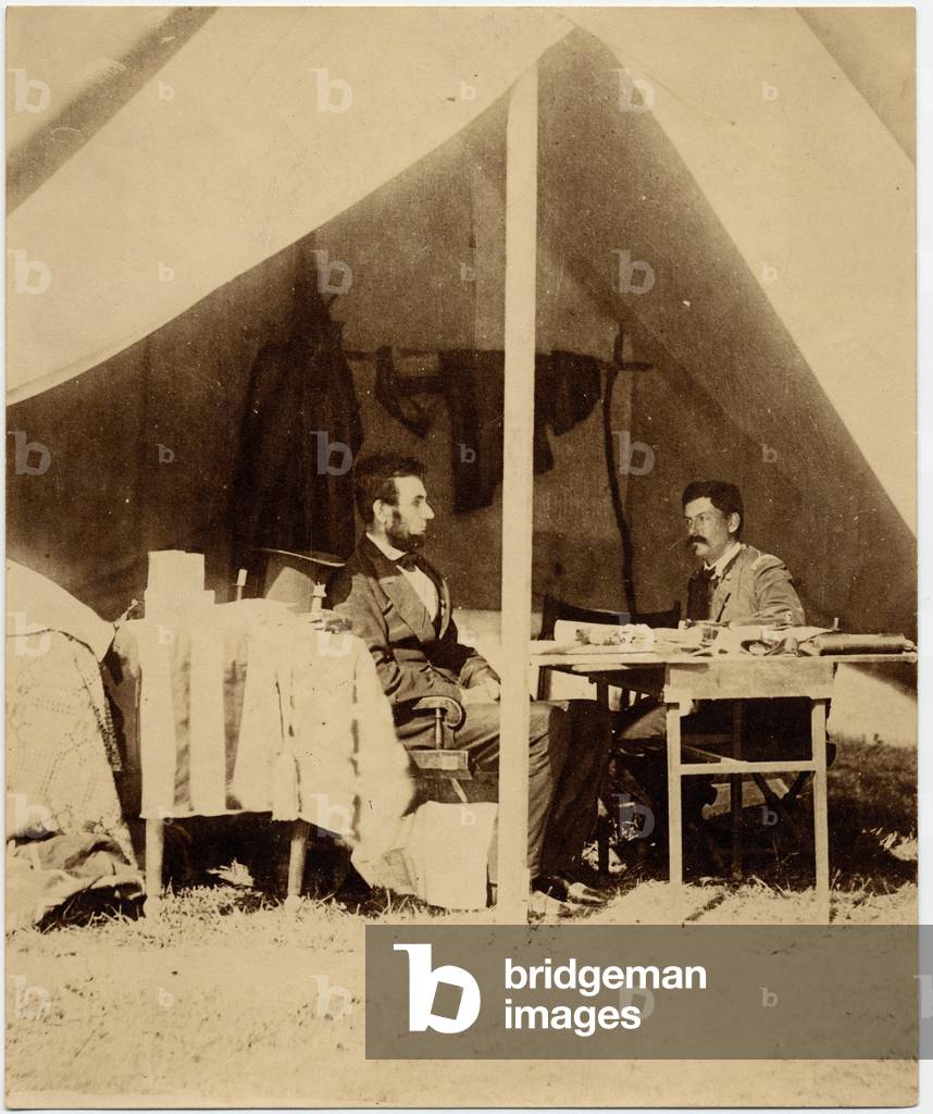 Abraham Lincoln (1809-65), 16th President of the USA, and George Brinton McClellan (1826-85), Union Army General (albumen photo)