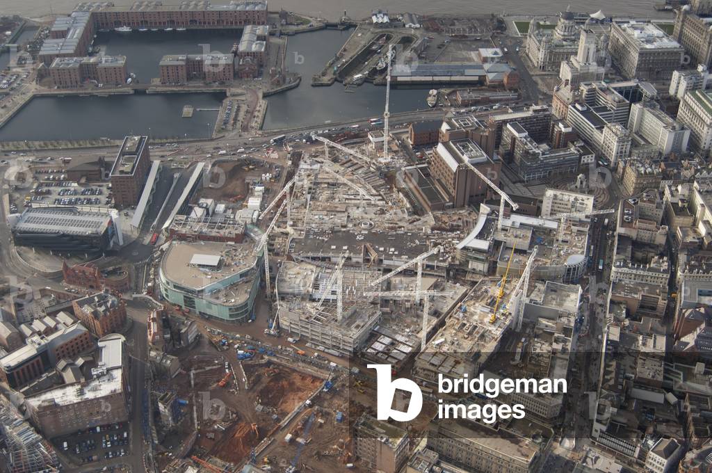 Aerial view of Liverpool, UK, 2007 (photo)