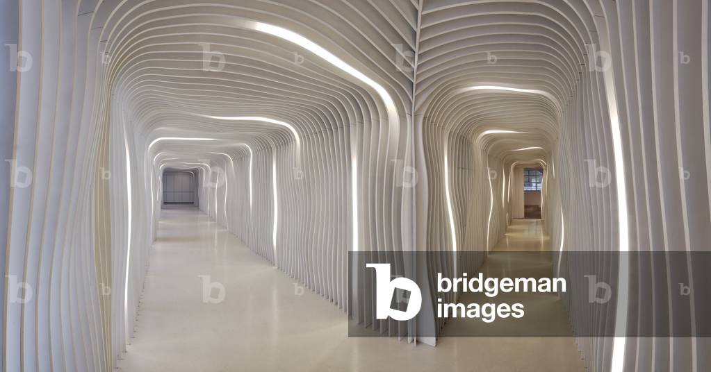 The Huan Bi Tang (China Blue) Gallery, Beijing, designed by architect Zhong Song in 2002 (photo)