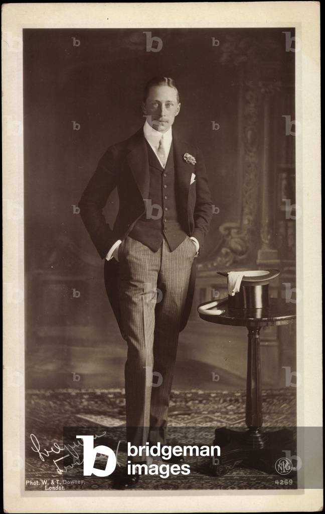 Crown Prince Wilhelm v Prussia, tailcoat, NPG 4269
