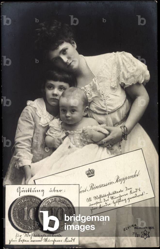 Coin Ak Princess Rupprecht of Bavaria with children, 10 Pfennig, Novitas 71 21 (b/w photo)