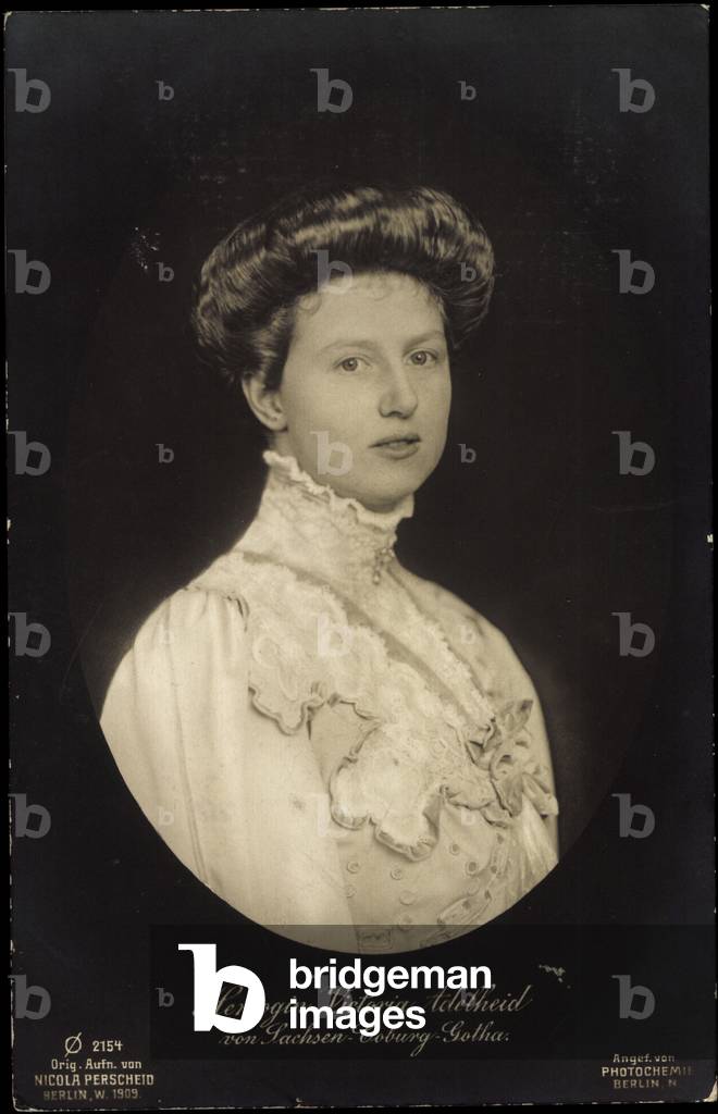 Ak Duchess Victoria Adelheid of Saxony Coburg Gotha (b/w photo)