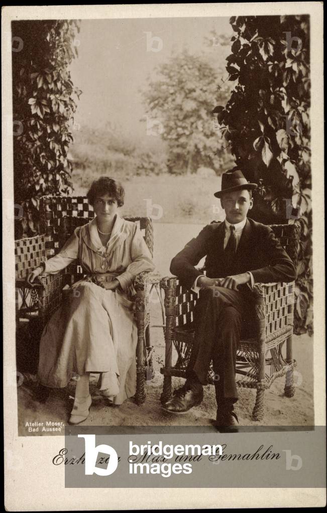 Ak Duke Max, wife Franziska to Hohenlohe Waldenburg Schillingsfürst, BKWI (b/w photo)