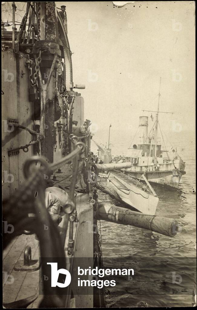 Photo U Boat 48 longitudinal, warship, guns