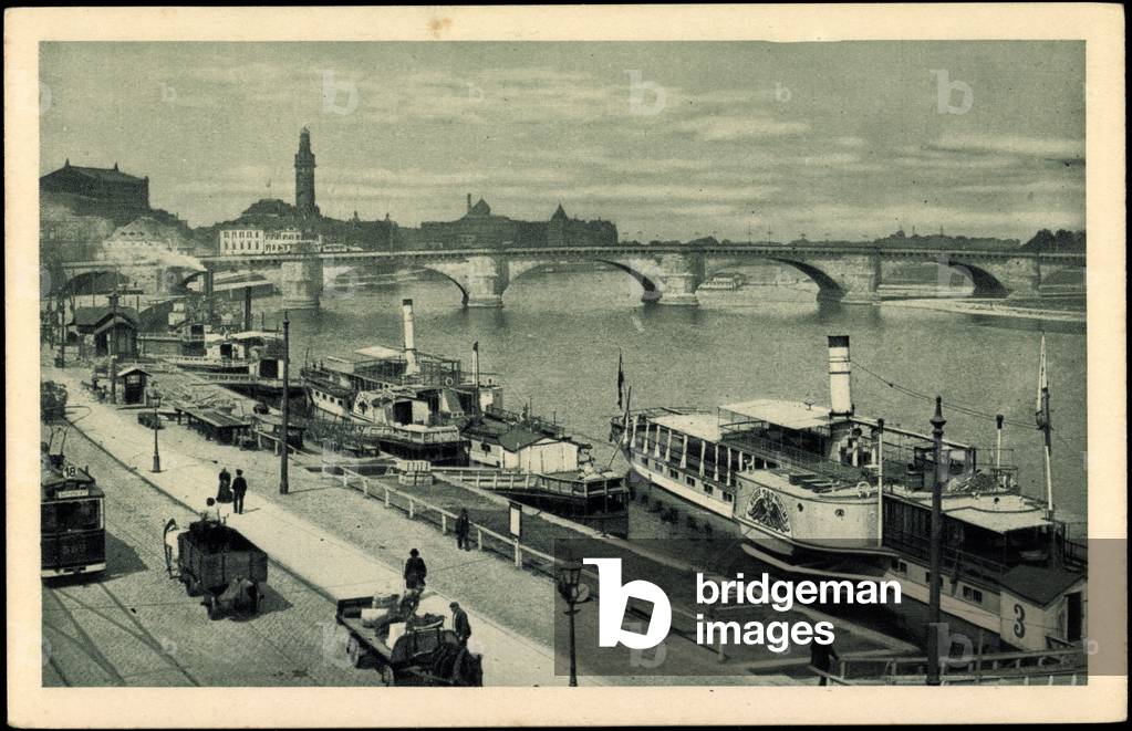 Dresden Elbe, steamer Kaiser Wilhelm, landing site