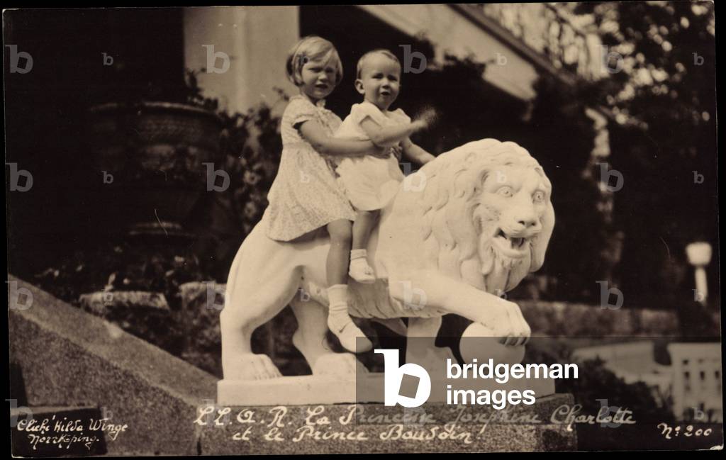 Ak Princess Josephine Charlotte and Prince Baudouin (b/w photo)