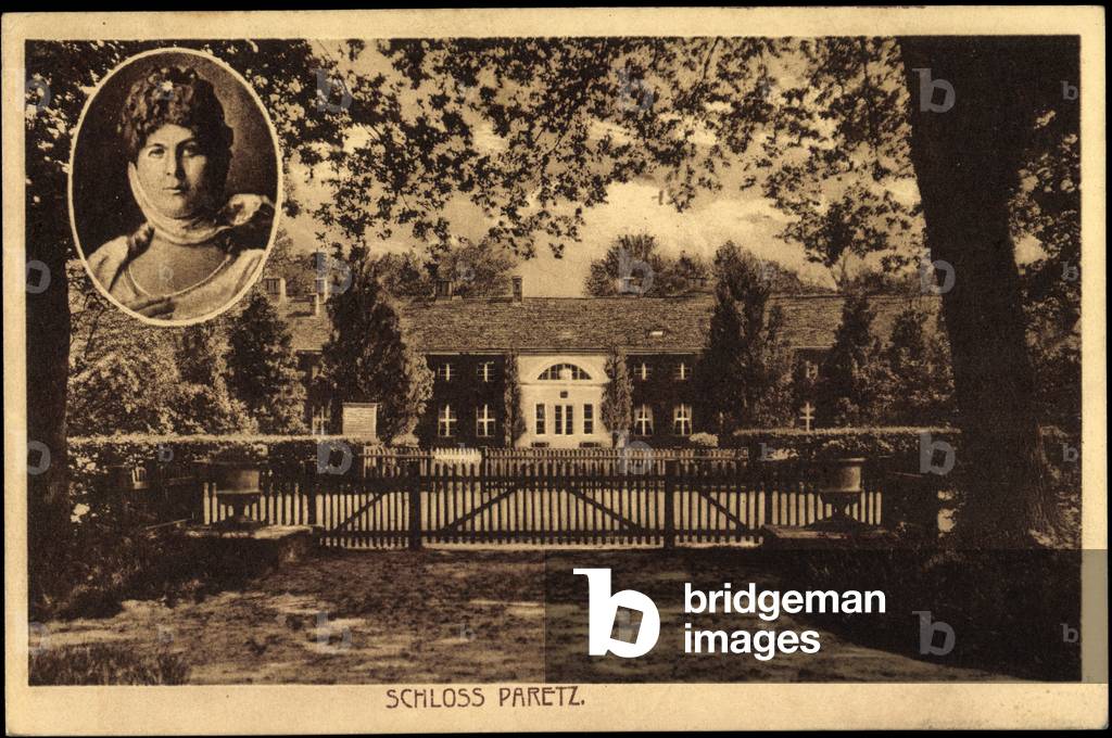 Paretz heretic, view of the portal of the castle