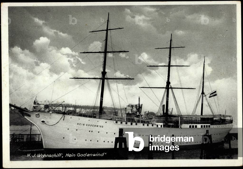 Sailing ship Housing ship Hein Godenwind