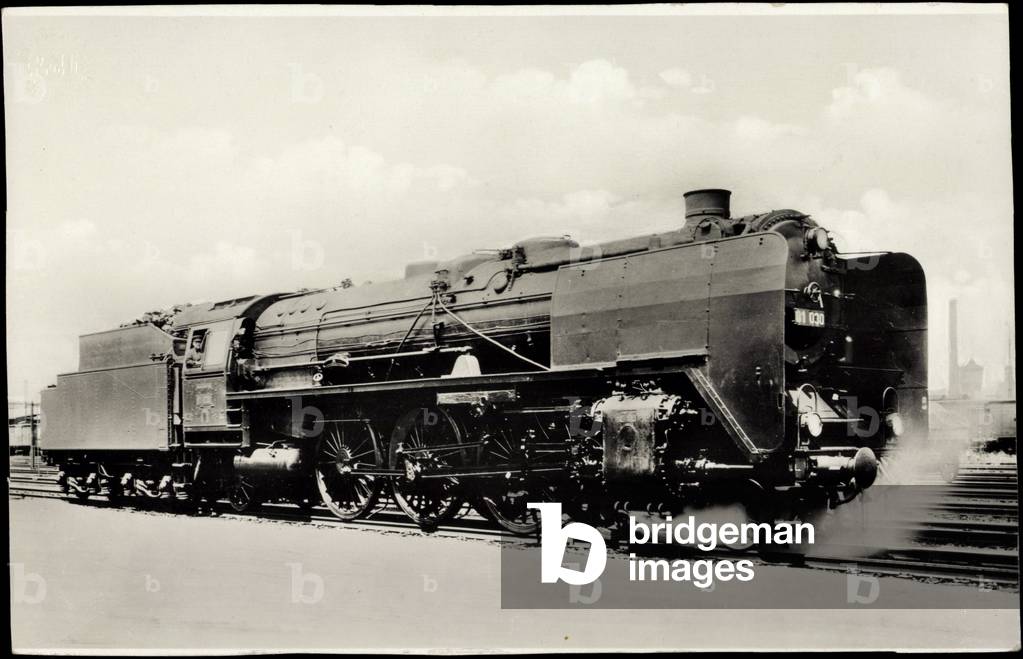 Photo German unit locomotive No. 01 030, Tender