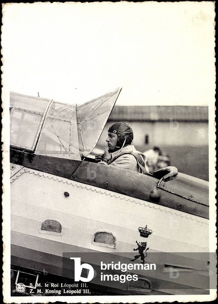 H.M. King Leopold III is on an airplane