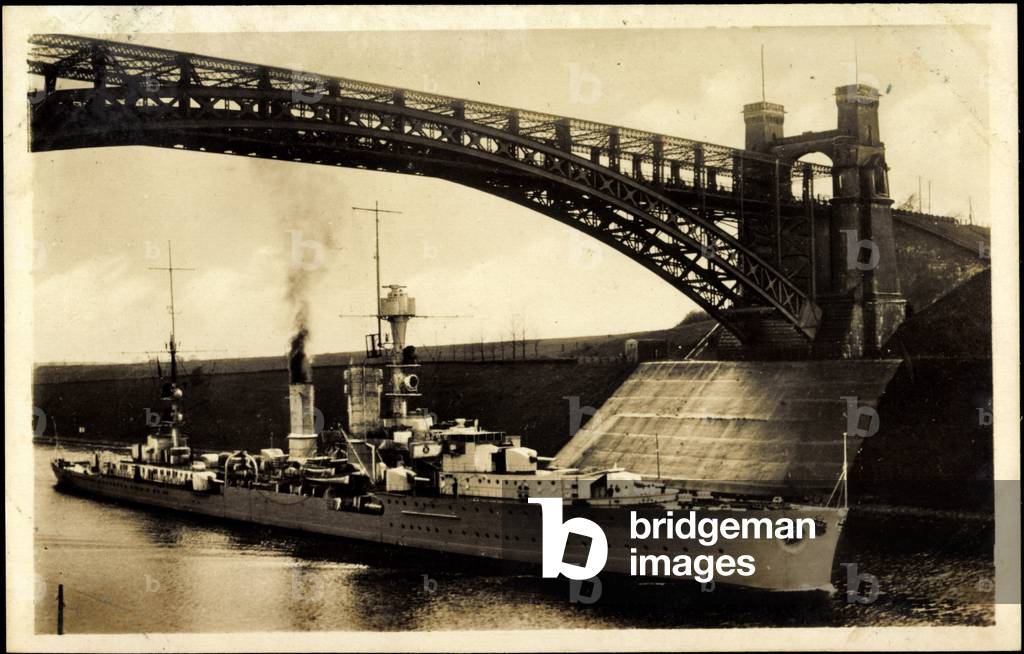Kreuzer Emden, Wilhelm Kkanal, Levensauer Hochbrücke