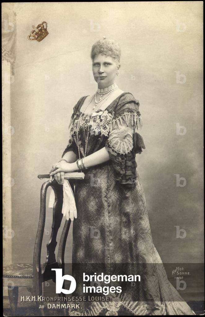 Crown Princess Louise of Denmark, Standportrait