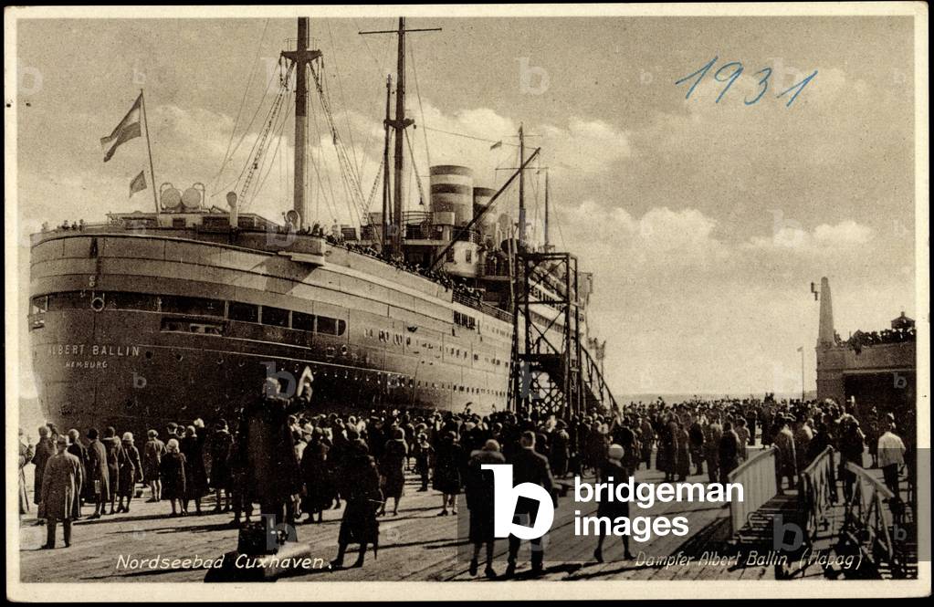 Cuxhaven, HAPAG, steamer Albert Ballin, passengers