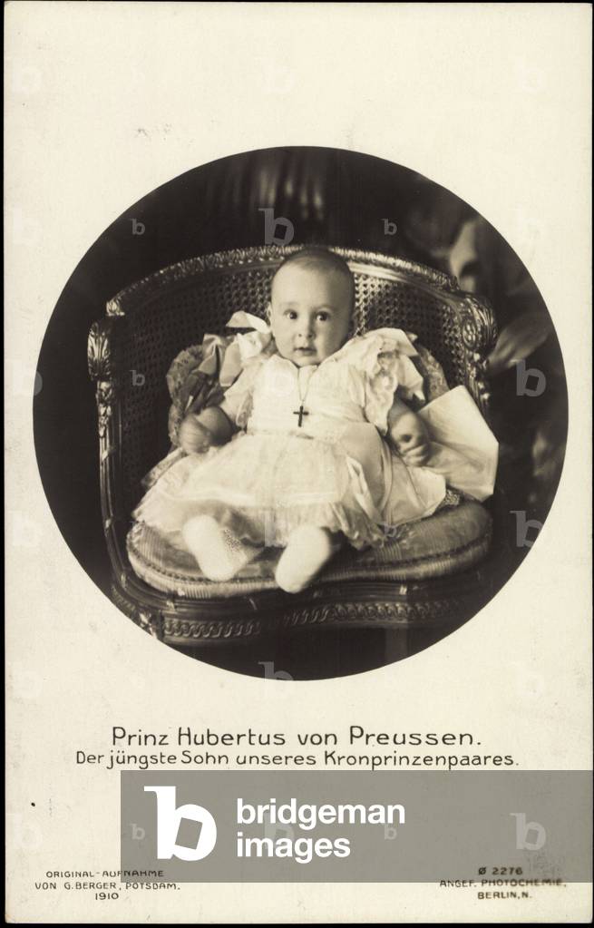 Ak Prince Hubertus of Prussia as a toddler, Photochemistry 2276 (b/w photo)