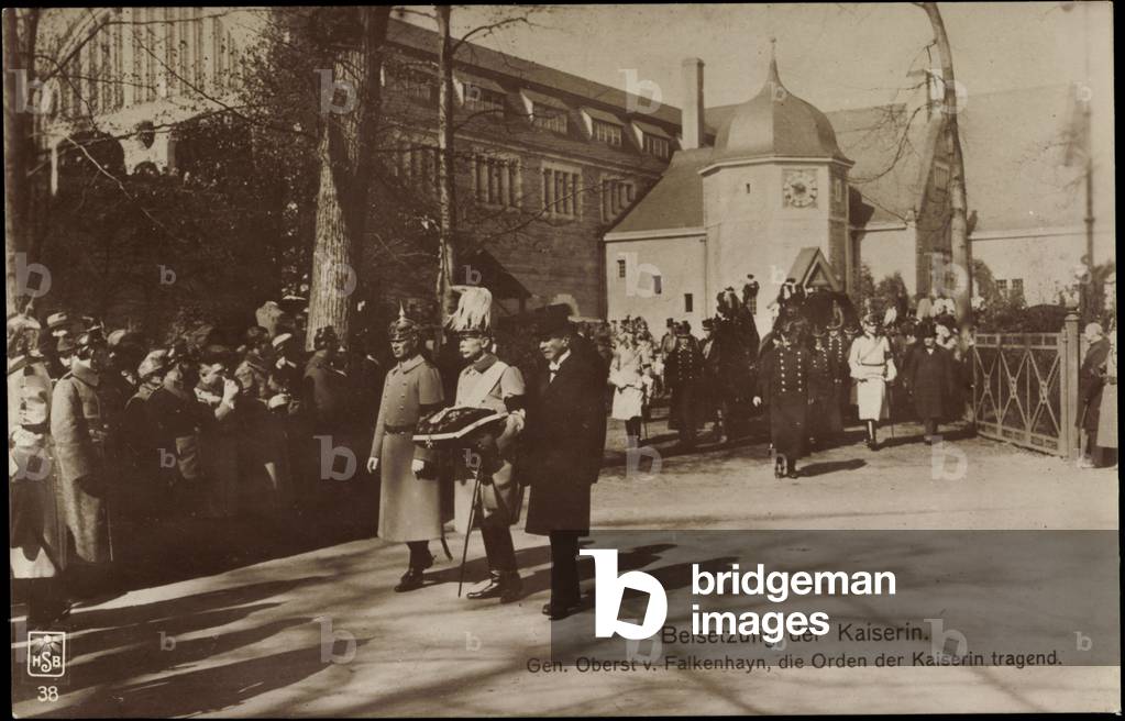 Burial of the Empress, Colonel v Falkenhayn, Order