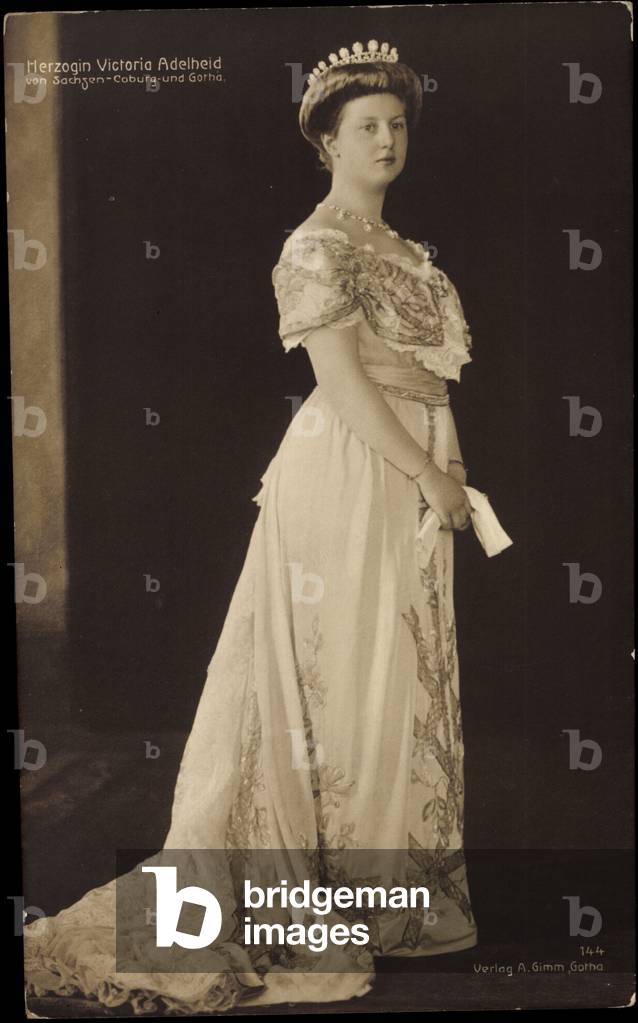 Ak Duchess Victoria Adelheid of Saxony Coburg Gotha (b/w photo)