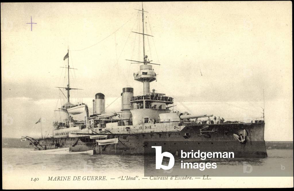 L'Iéna at sea, warship