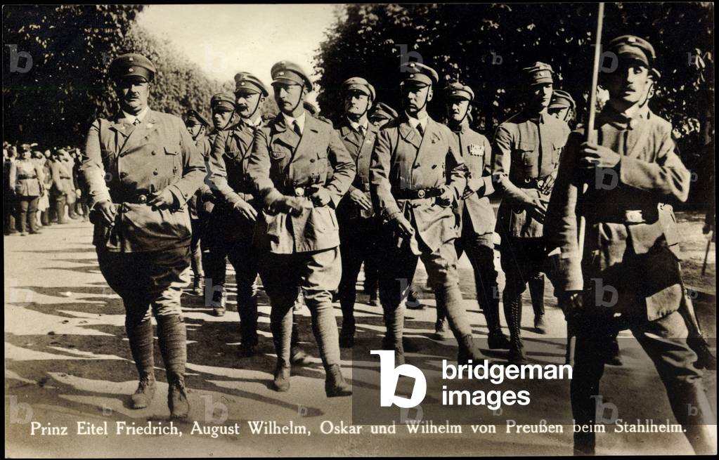 Prince Eitel Friedrich, August Wilhelm, Stahlhelm