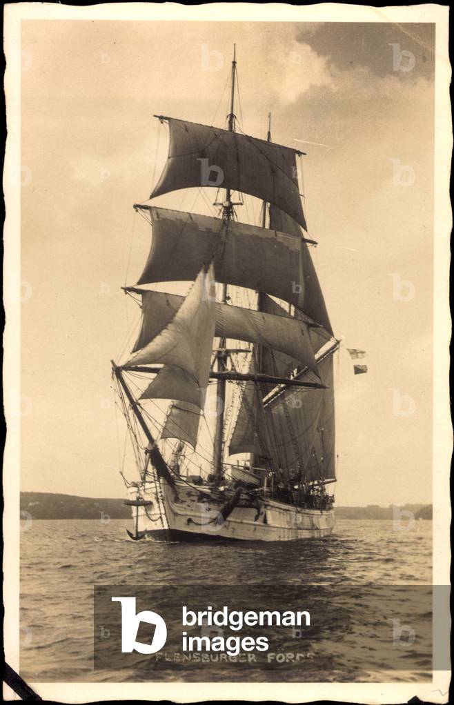 Large sailing ship in the Flensburg Fjord