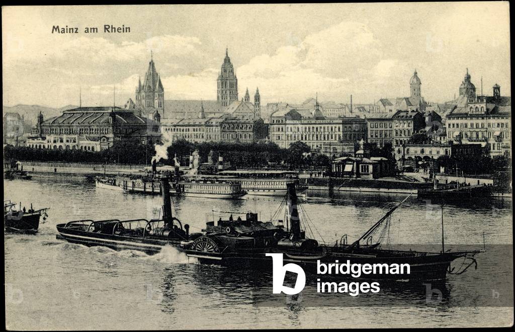 Mainz Rhein, river, steamer Mathias Stinnes, city
