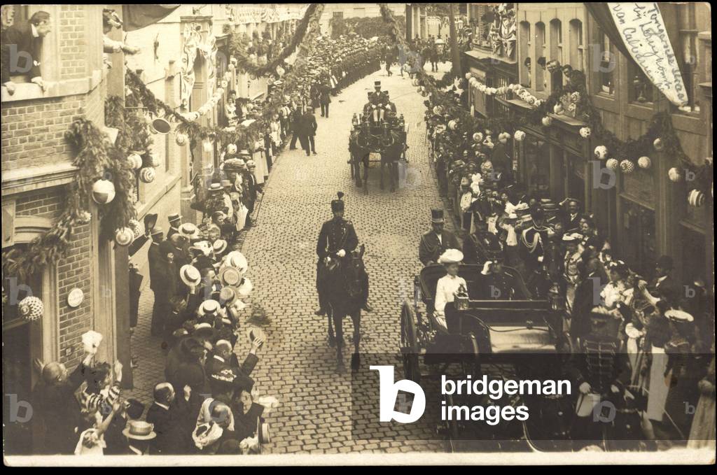 Maastricht Limburg, Tongersche Straat, Parade