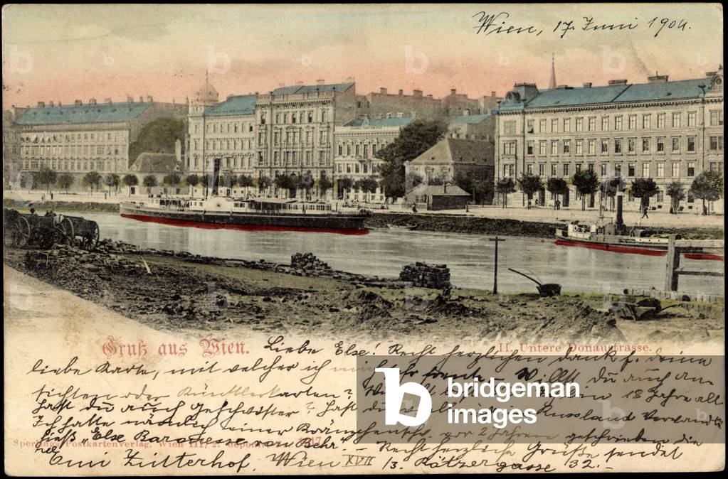 Vienna 2., steamer on the Lower Donaustraße