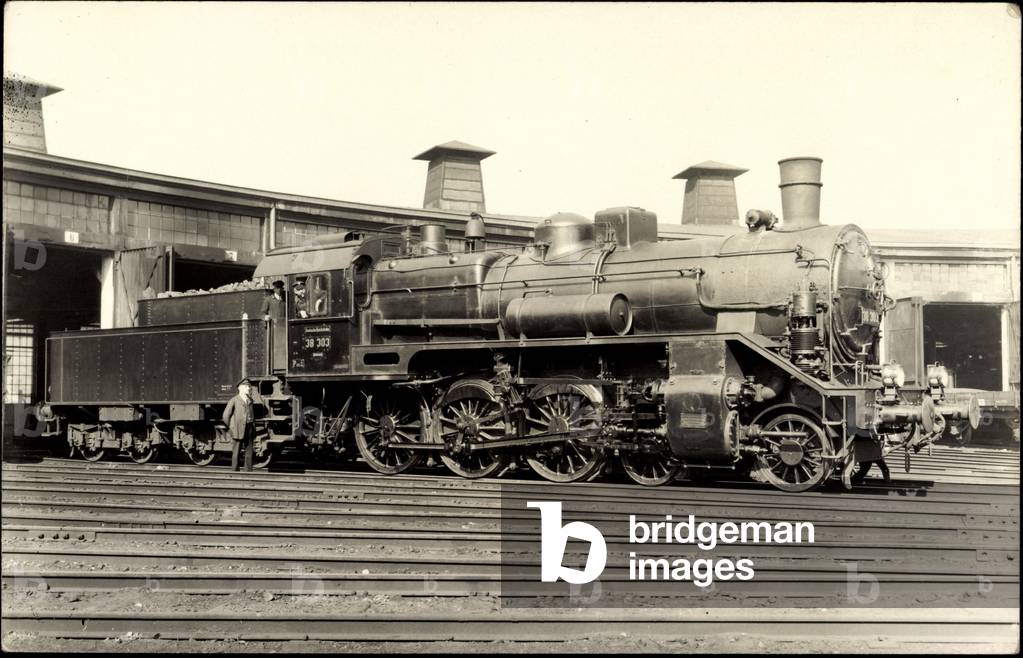 Photo German passenger locomotive No. 38 303 Saxony, Tender