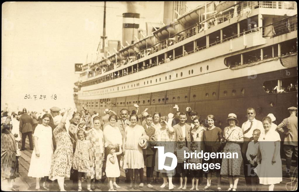 Photo passengers, group photo, steamship, 1927