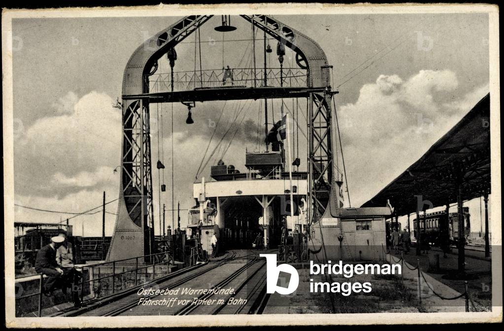 Rostock Warnemünde, Ferry ship, Loading, Tracks