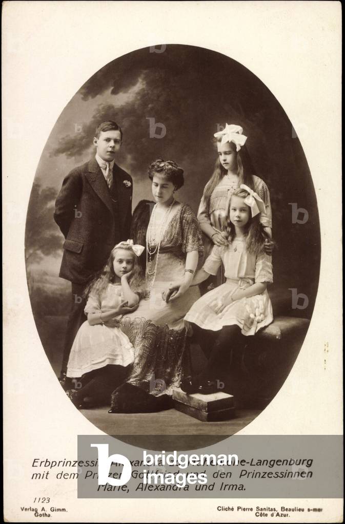 Mount Ak Hereditary Princess Alexandra zu Hohenlohe Langenburg (b/w photo)