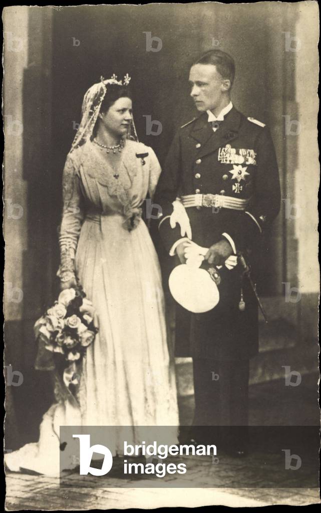 Photo Ak Prince Sigismund, Charlotte Agnes, wedding 11 07 1919 (b/w photo)