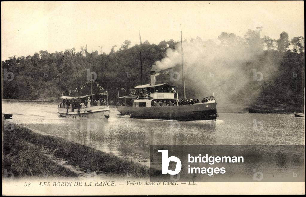 View of two steamers on the Rance, shore, trees