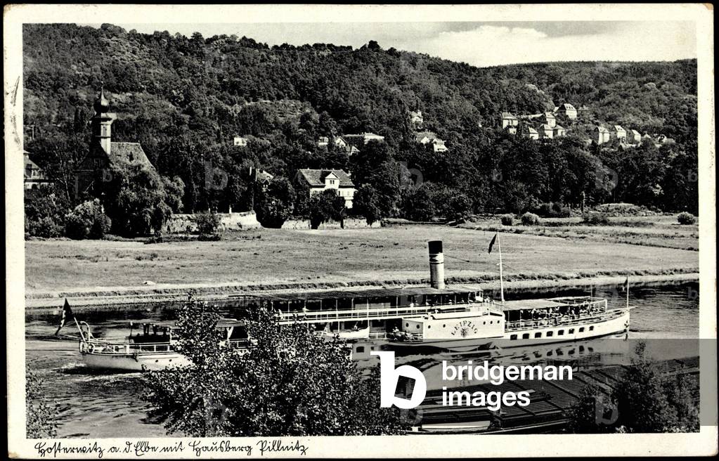 Dresden Hosterwitz, Elbe, Hausberg Pillnitz, steamer