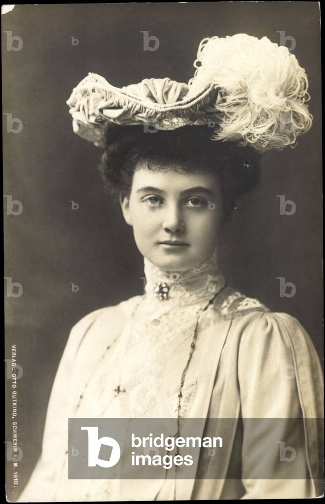 Ak Grand Duchess Alexandra of Hanover and Cumberland (b/w photo)