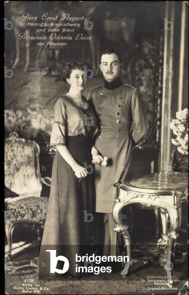 Prince Ernst August v Braunschweig, Victoria Luise
