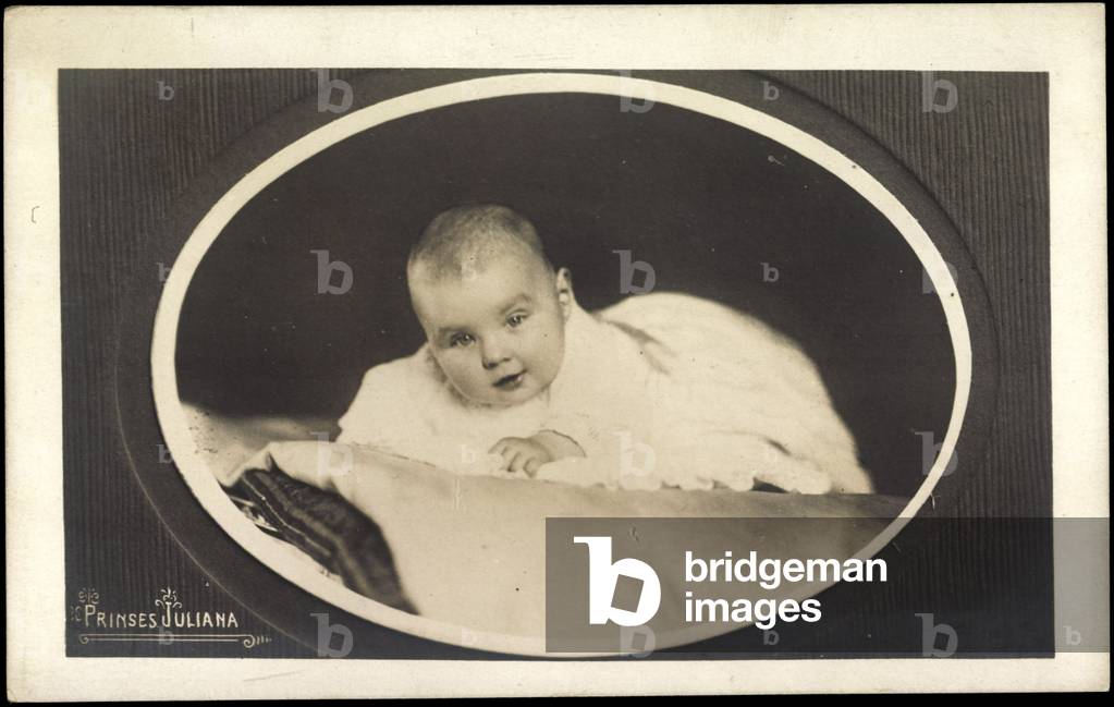 Ak Prinses Juliana, Princess Juliana of the Netherlands as a little baby (b/w photo)