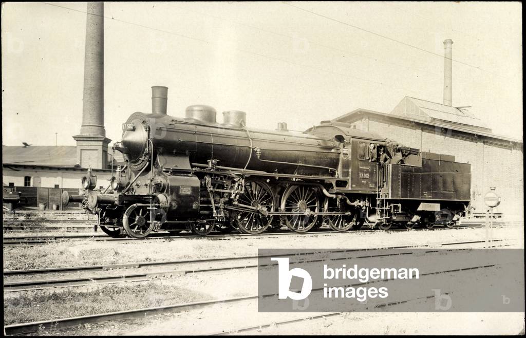 Photo German Express Train No. 17 502 Bayern