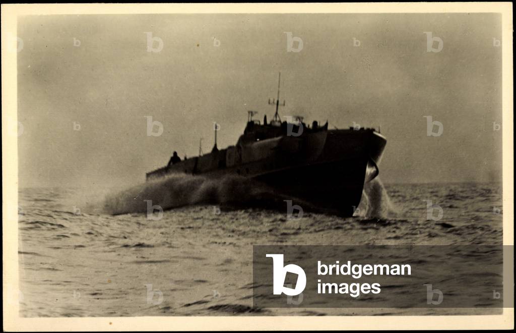 Warships, motor boat sails to the English coast