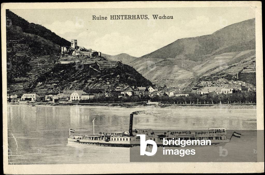 Spitz Danube, Ruin Hinterhaus, Steamer Habsburg