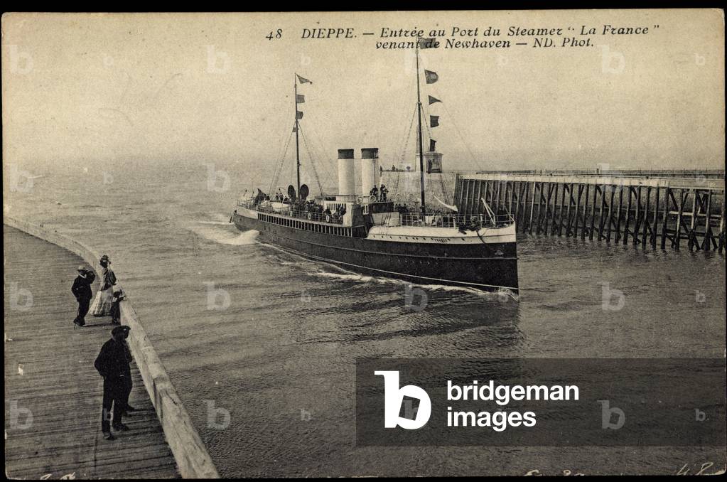 Dieppe, liner France coming from Newhaven