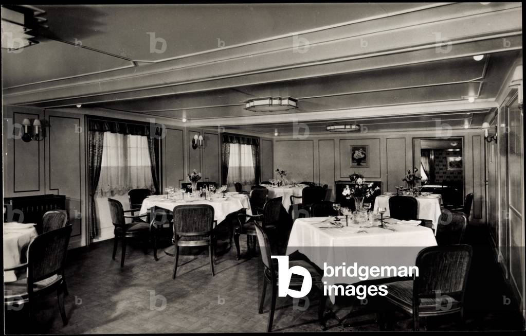 Motor ship Seattle, HAPAG, dining room, steamer
