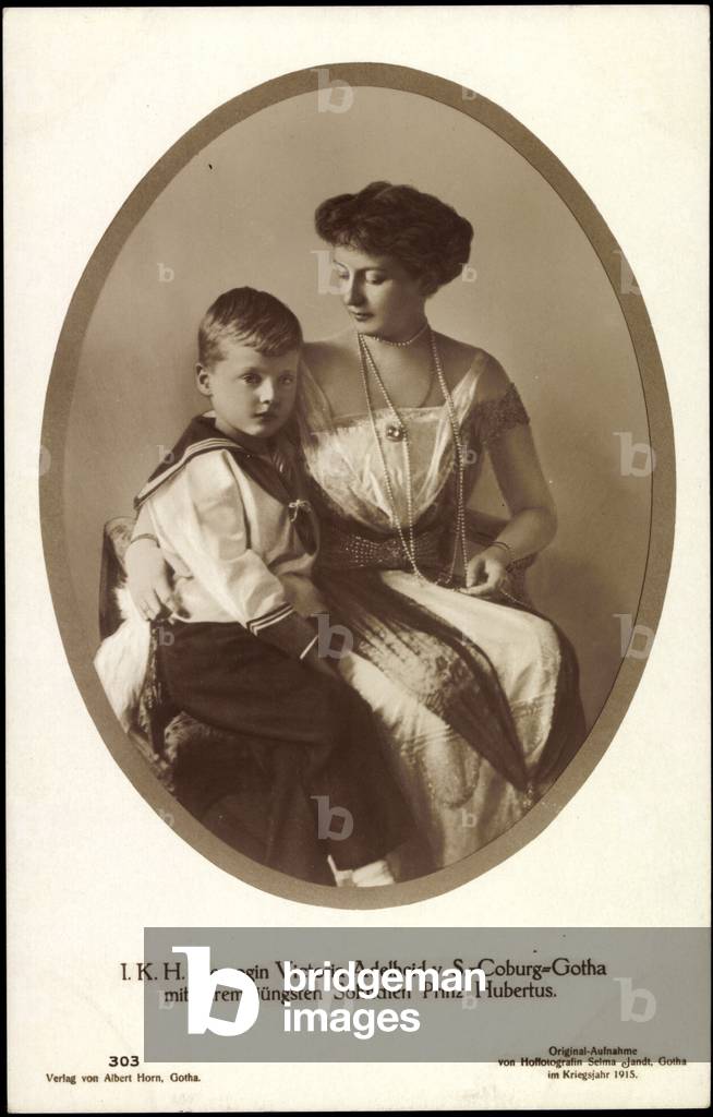 Duchess Victoria Adelheid, Prince Hubertus, Coburg